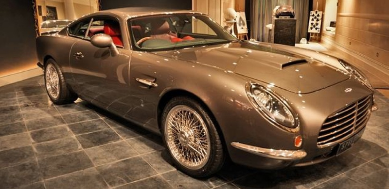 Illustration for article titled David Brown Automotive Speedback Is A Funhouse Mirror Aston Martin DB5